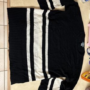 Griffen Women's Wool/Cashmere Black Pullover Crew Neck Sweater Size Small